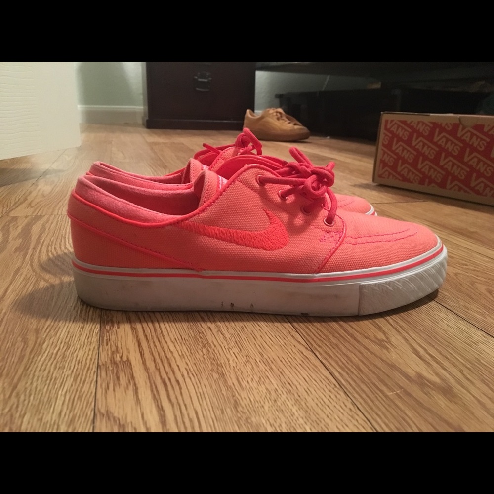 Women’s Nike SB Stefan janoski